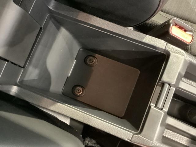 WR-V Zブラックスタイル HSENSING 新車保証 試乗車 ワンオ-ナ- Rカメラ LEDヘッドランプ フルセグTV 盗難防止システム 衝突被害軽減システム スマートキー USB(29枚目)