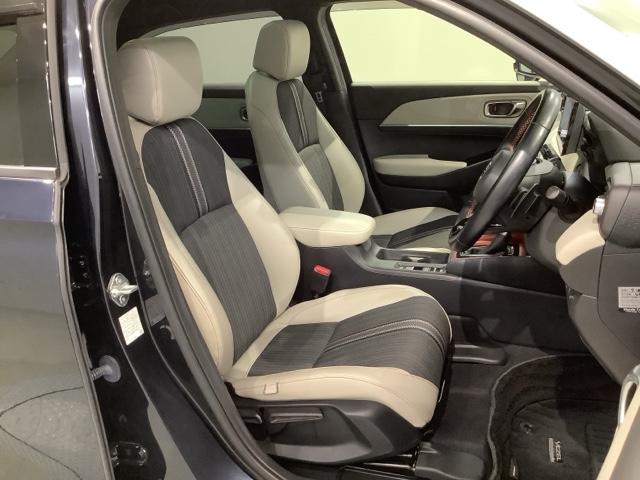 ヴェゼル ｅ：ＨＥＶＰＬａＹ　ＨＳＥＮＳＩＮＧ　２ト－ン　サンル－フ　最長５年保証　純正ナビ　ＴＶ　Ｒカメラ　ＢＴオ－ディオ　ドラレコＥＴＣ　ＬＥＤライト　ＶＳＡ　シ－トヒ－タ－　クルコン　アルミ　スマ－トキ－　スペアキ－ＡＡＣ（16枚目）