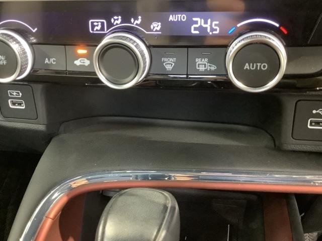 ヴェゼル ｅ：ＨＥＶＰＬａＹ　ＨＳＥＮＳＩＮＧ　２ト－ン　サンル－フ　最長５年保証　純正ナビ　ＴＶ　Ｒカメラ　ＢＴオ－ディオ　ドラレコＥＴＣ　ＬＥＤライト　ＶＳＡ　シ－トヒ－タ－　クルコン　アルミ　スマ－トキ－　スペアキ－ＡＡＣ（26枚目）