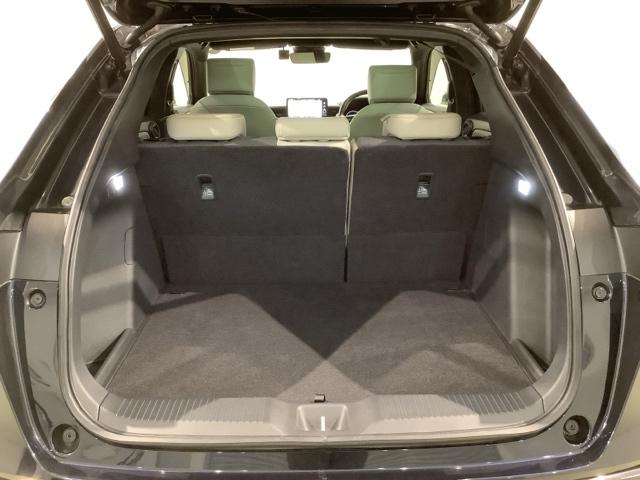 ヴェゼル ｅ：ＨＥＶＰＬａＹ　ＨＳＥＮＳＩＮＧ　２ト－ン　サンル－フ　最長５年保証　純正ナビ　ＴＶ　Ｒカメラ　ＢＴオ－ディオ　ドラレコＥＴＣ　ＬＥＤライト　ＶＳＡ　シ－トヒ－タ－　クルコン　アルミ　スマ－トキ－　スペアキ－ＡＡＣ（32枚目）