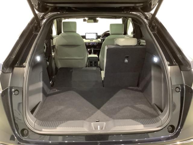 ヴェゼル ｅ：ＨＥＶＰＬａＹ　ＨＳＥＮＳＩＮＧ　２ト－ン　サンル－フ　最長５年保証　純正ナビ　ＴＶ　Ｒカメラ　ＢＴオ－ディオ　ドラレコＥＴＣ　ＬＥＤライト　ＶＳＡ　シ－トヒ－タ－　クルコン　アルミ　スマ－トキ－　スペアキ－ＡＡＣ（34枚目）