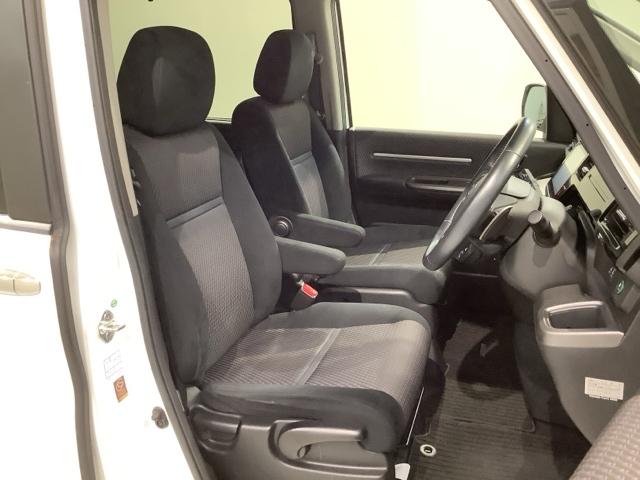 ステップワゴンスパーダ スパーダホンダセンシング 1年保証 ワンオ-ナ- ナビVXM-175VFNi TV Rカメラ CD録音 DVD ETC LEDライト 両側電動ドア VSA クルコン アルミ スマ-トキ- スペアキ- 盗難防止装置 整備記録簿(18枚目)