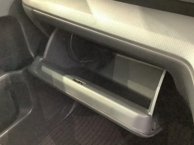 ステップワゴンスパーダ スパーダホンダセンシング 1年保証 ワンオ-ナ- ナビVXM-175VFNi TV Rカメラ CD録音 DVD ETC LEDライト 両側電動ドア VSA クルコン アルミ スマ-トキ- スペアキ- 盗難防止装置 整備記録簿(30枚目)