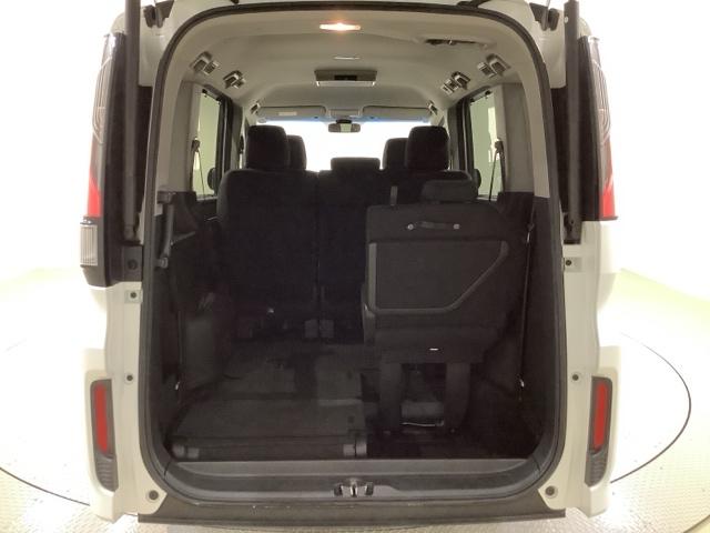 ステップワゴンスパーダ スパーダホンダセンシング 1年保証 ワンオ-ナ- ナビVXM-175VFNi TV Rカメラ CD録音 DVD ETC LEDライト 両側電動ドア VSA クルコン アルミ スマ-トキ- スペアキ- 盗難防止装置 整備記録簿(37枚目)