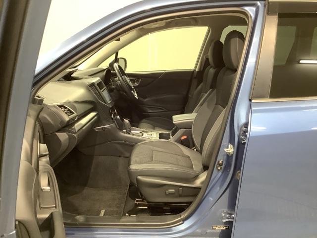 フォレスター アドバンス 最長5年保証 ワンオ-ナ- ナビTV Rカメラ 衝突軽減B ETC LEDライト 横滑り防止 シ-トヒ-タ- クルコン アルミ スマ-トキ- スペアキー 盗難防止装置 整備記録簿 ドアバイザ- AAC(31枚目)