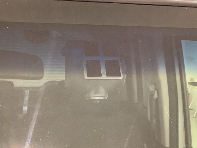 Ｎ－ＢＯＸカスタム ＧターボＳＳパッケージ　あんしんＰＫＧ　１年保証　ワンオ－ナ－　ナビＶＸＭ－１４５ＶＳｉ　ＴＶ　Ｒカメラ　ＢＴオ－ディオ　ＤＶＤ　ドラレコ　シ－トヒ－タ－　ＨＩＤ　両側電動ドア　横滑り防止　クルコン　アルミ　スマ－トキ－（11枚目）