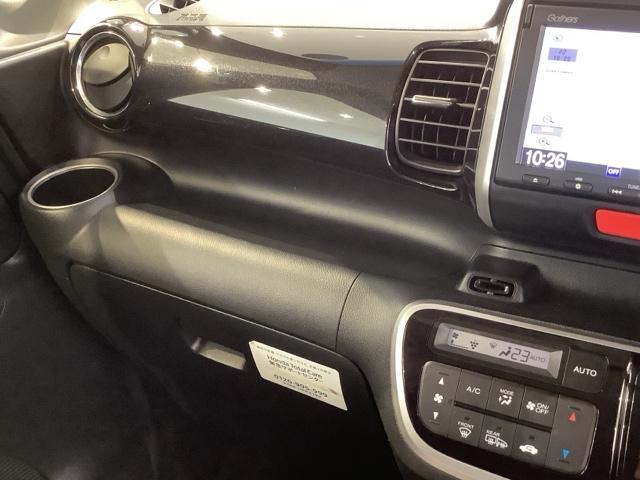 Ｎ－ＢＯＸカスタム ＧターボＳＳパッケージ　あんしんＰＫＧ　１年保証　ワンオ－ナ－　ナビＶＸＭ－１４５ＶＳｉ　ＴＶ　Ｒカメラ　ＢＴオ－ディオ　ＤＶＤ　ドラレコ　シ－トヒ－タ－　ＨＩＤ　両側電動ドア　横滑り防止　クルコン　アルミ　スマ－トキ－（26枚目）