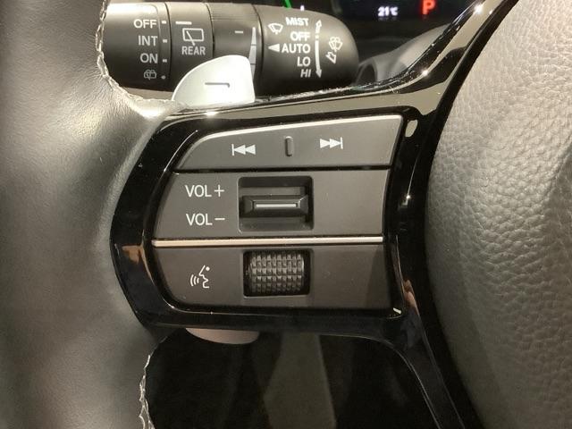 ZR-V e:HEVZ特別仕様車ブラックスタイル H SENSING 新車保証 試乗車 ワンオ-ナ- 純正ナビ TV Rカメラ マルチビュ- BTオ-ディオ ETC LEDライト VSA シ-トヒ-タ- 電動シ-ト クルコン アルミ スマ-トキ-(11枚目)