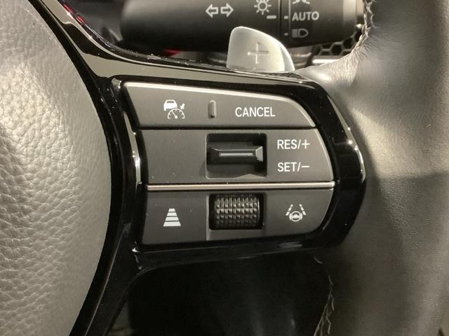 ZR-V e:HEVZ特別仕様車ブラックスタイル H SENSING 新車保証 試乗車 ワンオ-ナ- 純正ナビ TV Rカメラ マルチビュ- BTオ-ディオ ETC LEDライト VSA シ-トヒ-タ- 電動シ-ト クルコン アルミ スマ-トキ-(12枚目)