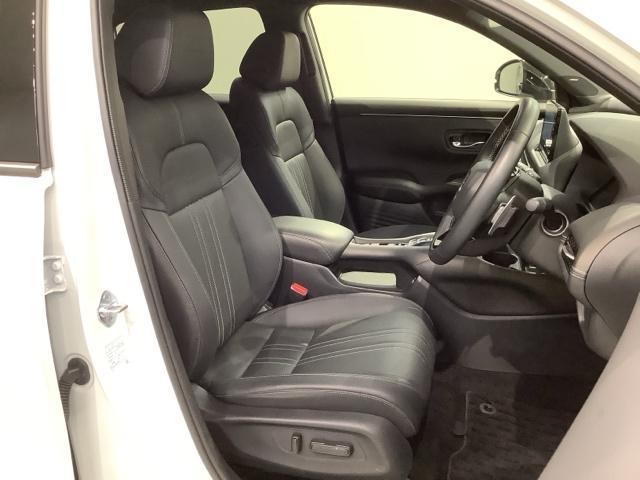 ZR-V e:HEVZ特別仕様車ブラックスタイル H SENSING 新車保証 試乗車 ワンオ-ナ- 純正ナビ TV Rカメラ マルチビュ- BTオ-ディオ ETC LEDライト VSA シ-トヒ-タ- 電動シ-ト クルコン アルミ スマ-トキ-(17枚目)