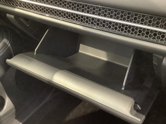 ZR-V e:HEVZ特別仕様車ブラックスタイル H SENSING 新車保証 試乗車 ワンオ-ナ- 純正ナビ TV Rカメラ マルチビュ- BTオ-ディオ ETC LEDライト VSA シ-トヒ-タ- 電動シ-ト クルコン アルミ スマ-トキ-(26枚目)