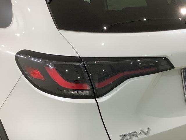 ZR-V e:HEVZ特別仕様車ブラックスタイル H SENSING 新車保証 試乗車 ワンオ-ナ- 純正ナビ TV Rカメラ マルチビュ- BTオ-ディオ ETC LEDライト VSA シ-トヒ-タ- 電動シ-ト クルコン アルミ スマ-トキ-(45枚目)