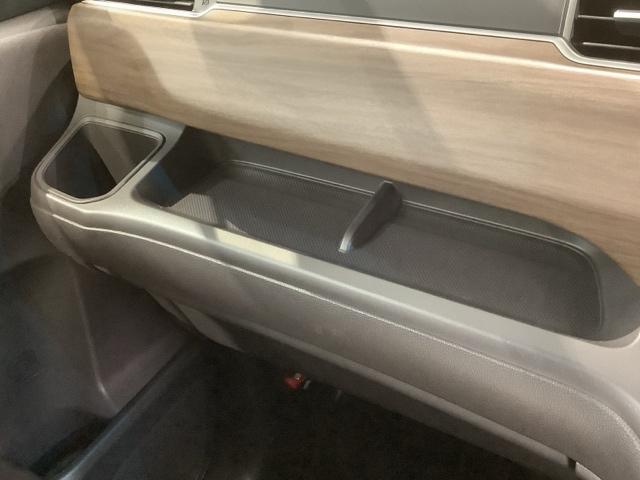 フリードハイブリッド ハイブリッド・Ｇ　Ｈ　ＳＥＮＳＩＮＧ　最長５年保証　ワンオーナー　Ｒカメラ　ＢＴオ－ディオ　ＥＴＣ　ＬＥＤライト　両側電動ドアＶＳＡ　シ－トヒ－タ－　クルコン　スマ－トキ－　スペアキ－　盗難防止装置　整備記録簿　ＡＡＣ（24枚目）