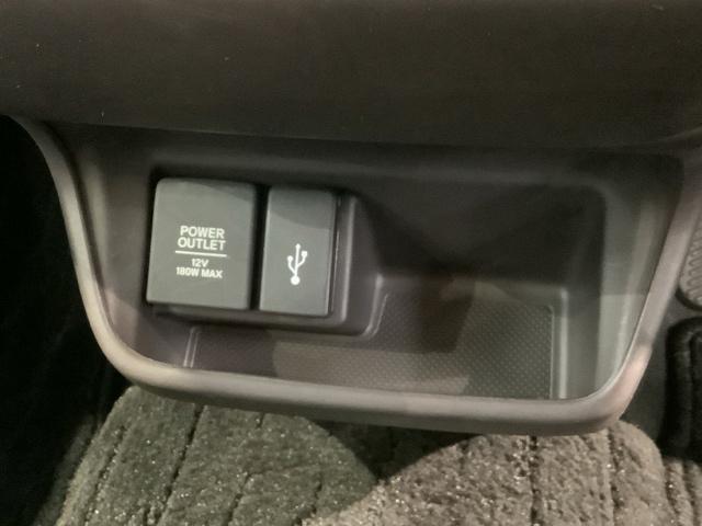 フリードハイブリッド ハイブリッド・Ｇ　Ｈ　ＳＥＮＳＩＮＧ　最長５年保証　ワンオーナー　Ｒカメラ　ＢＴオ－ディオ　ＥＴＣ　ＬＥＤライト　両側電動ドアＶＳＡ　シ－トヒ－タ－　クルコン　スマ－トキ－　スペアキ－　盗難防止装置　整備記録簿　ＡＡＣ（29枚目）