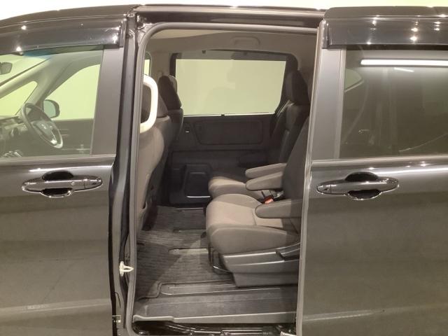 フリードハイブリッド ハイブリッド・Ｇ　Ｈ　ＳＥＮＳＩＮＧ　最長５年保証　ワンオーナー　Ｒカメラ　ＢＴオ－ディオ　ＥＴＣ　ＬＥＤライト　両側電動ドアＶＳＡ　シ－トヒ－タ－　クルコン　スマ－トキ－　スペアキ－　盗難防止装置　整備記録簿　ＡＡＣ（32枚目）