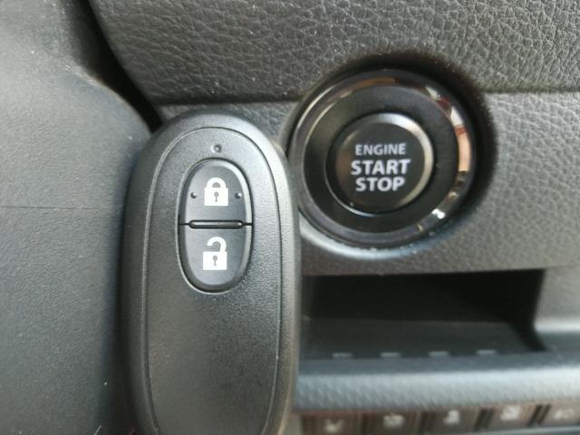 ハスラー Ｊスタイル　ツートン／禁煙／ナビＴＶ／Ｂｌｕｅｔｏｏｔｈ／ＥＴＣ／ＨＩＤ／ＥＴＣ／衝突軽減ブレーキ／前席シートヒーター／スマートキー／ＤＶＤ再生（12枚目）
