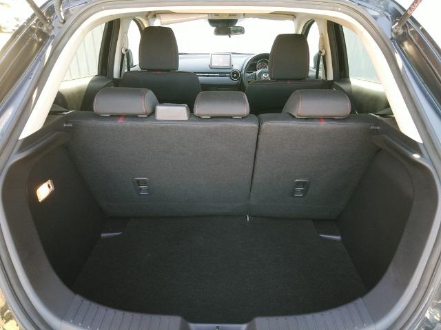 デミオ XDツーリング /禁煙/ナビTV/Bluetooth/LED/バックカメラ/衝突軽減ブレーキ/クルーズコントロール/スマートキー/DVD再生(14枚目)