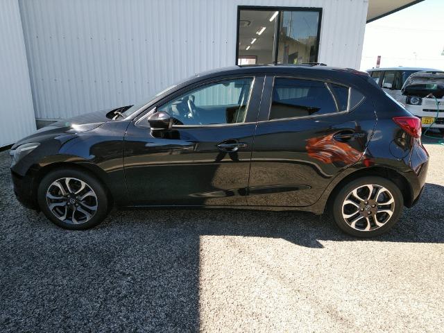 デミオ XDツーリング /禁煙/ナビTV/Bluetooth/LED/バックカメラ/衝突軽減ブレーキ/クルーズコントロール/スマートキー/DVD再生(22枚目)