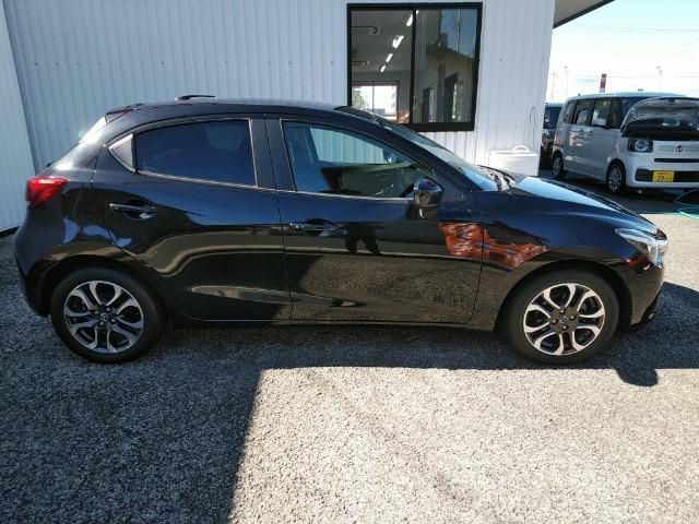 デミオ XDツーリング /禁煙/ナビTV/Bluetooth/LED/バックカメラ/衝突軽減ブレーキ/クルーズコントロール/スマートキー/DVD再生(26枚目)