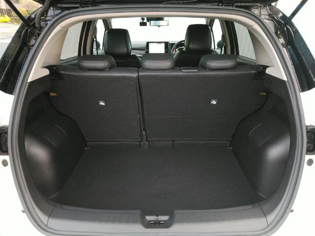 オーラ G レザーエディション ツートン/黒革/禁煙/9型ナビTV/Bluetooth/LED/全周囲カメラ/ドライブレコーダー/ETC/衝突軽減ブレーキ/レーダークルーズ(14枚目)