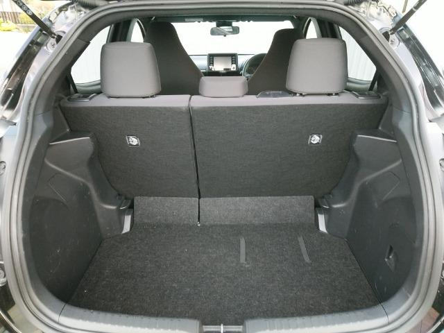 ヤリス Ｘ　／ディスプレイオーディオ／Ｂｌｕｅｔｏｏｔｈ／バックカメラ／ＥＴＣ／衝突軽減ブレーキ／イモビライザー／オートマチックハイビーム（14枚目）