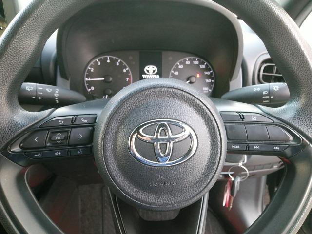 ヤリス Ｘ　／ディスプレイオーディオ／Ｂｌｕｅｔｏｏｔｈ／バックカメラ／ＥＴＣ／衝突軽減ブレーキ／イモビライザー／オートマチックハイビーム（18枚目）