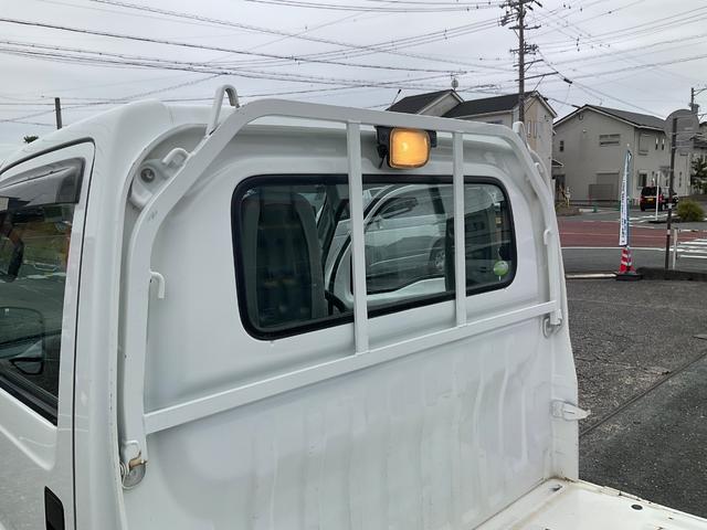 アクティトラック ＳＤＸ　禁煙車　４ＷＤ　５ＭＴ　エアコン　運転席エアバッグ　定期記録簿　ワンオーナー　ユーザー買取　取扱説明書　ラジオ　フロアマット　ＳＤＸ　荷台ランプ　純正ホイール　スペアタイヤ　ヘッドライトコーティング（46枚目）