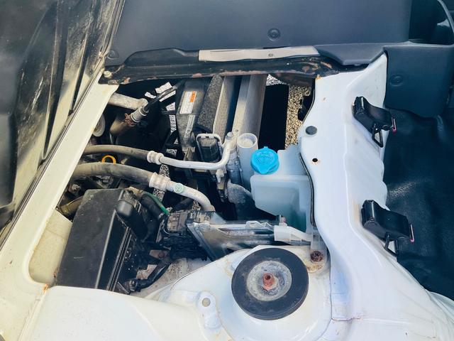 キャリイトラック 　軽トラック　３０，０００キロ！　ミッション　エアコン　運転席エアバッグ　助手席エアバッグ　５速ＭＴ　三方開　整備／点検記録簿あり　禁煙車　車検整備付き　修復歴なし　室内掃除済み　パワステ（45枚目）