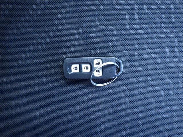 N-BOXカスタム G・ターボAパッケージ 後カメラ 地デジ メモリーナビ DVD オートエアコン イモビライザー キーフリー パワーウィンドウ オートクルーズコントロール ベンチシート ABS アルミホイール ナビ&TV パワーステアリング(23枚目)