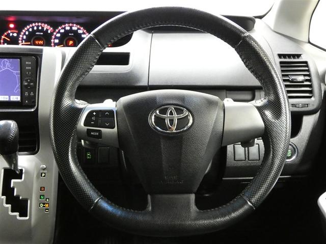 ヴォクシー ZS Wエアバック 地デジTV ドラレコ付き ダブルエアコン キーフリー PS ナビ&TV 運転席エアバッグ 寒冷地仕様 Bモニタ- パワーウィンドウ ウォークスルー ABS アルミホイール ETC車載器(5枚目)