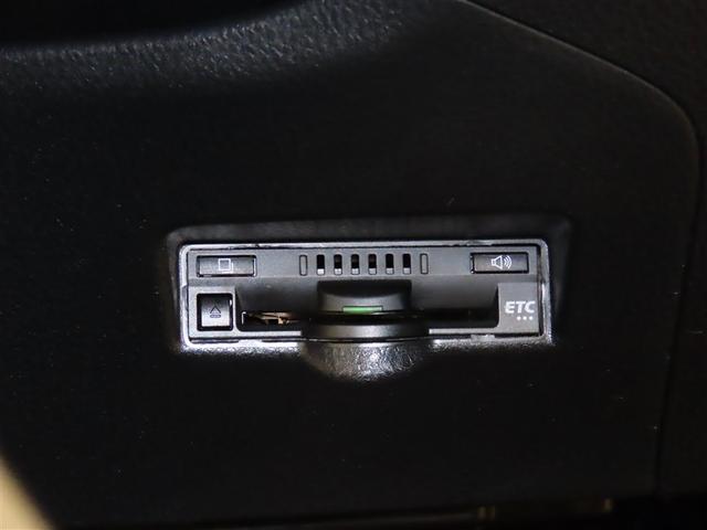 ＥＴＣがあれば、高速道路の料金所も楽に通過できます！高速道路はＥＴＣ割引があり、お財布にも優しいですよ♪