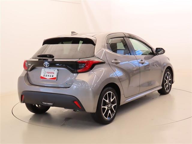 ヤリス ハイブリッドZ TSS キーレス フルセグテレビ オートエアコン バックモニター LEDライト クルコン スマートキー ETC ワンオーナー ドライブレコーダー ESC ミュージックプレイヤー接続可 記録簿(32枚目)