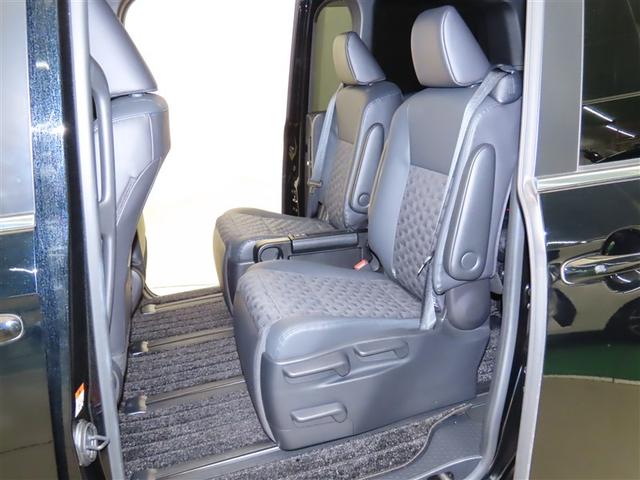 ヴォクシー Ｓ－Ｚ　ＤＶＤ再生機能　スマートキープッシュスタート　両側電動パワースライドドア　パワーウインドウ　１オナ　ＥＴＣ車載器　ＬＥＤライト　デュアルエアコン　アルミホイール　盗難防止装置　記録簿　横滑り防止機能（23枚目）