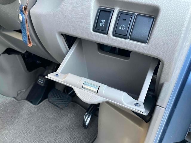 エブリイワゴン ＰＺターボ　ドライブレコーダー　両側スライド・片側電動　ナビ　ＴＶ　キーレスエントリー　電動格納ミラー　ＡＴ　盗難防止システム　ＡＢＳ　アルミホイール　衝突安全ボディ　エアコン　パワーステアリング（50枚目）