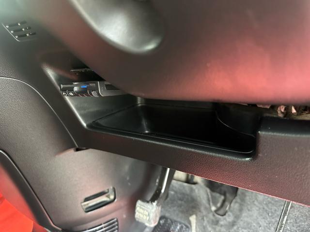 Ｎ－ＢＯＸカスタム Ｇ・Ｌパッケージ　★特典★納車前に新品タイヤ４本無　料交換　新品バッテリー無　料交換★左側電動スライドドア　ナビＴＶ　バックカメラ　ＥＴＣ★オイルエレメントワイパーゴム３本無　料交換　自社保証有（59枚目）