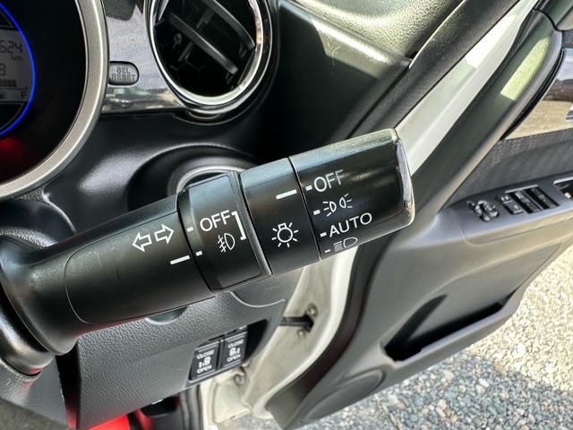 N-BOXカスタム G・Lパッケージ ★両側電動スライドドア ナビTV Bluetooth ETC アイドリングストップ オートライト HIDヘッドライト スマートキー★オイルエレメントワイパーゴム3本無 料交換 自社保証有(65枚目)