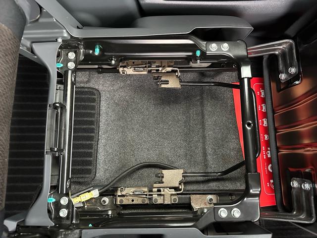 ルークス ハイウェイスター ★左側電動スライドドア スマートキー HIDヘッドライト Pスタート オートライト フォグライト★オイルエレメントワイパーゴム3本無 料交換 自社保証有(74枚目)