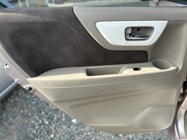 Ｎ－ＷＧＮ Ｇコンフォートパッケージ　★走行距離２万８０００キロ★特典★納車前に新品タイヤ４本無　料交換　新品バッテリー無　料交換★バックカメラ　ＣＴＢＡ　スマートキー２個★オイルエレメントワイパーゴム３本無　料交換　自社保証有（46枚目）