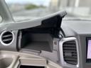 ご納車の際にお客様と動作確認事項を必ず実施しております。ミラー格納や窓ガラス動作確認、給油口の確認等を当たり前のことを当たり前に出来る大切な確認もしております。