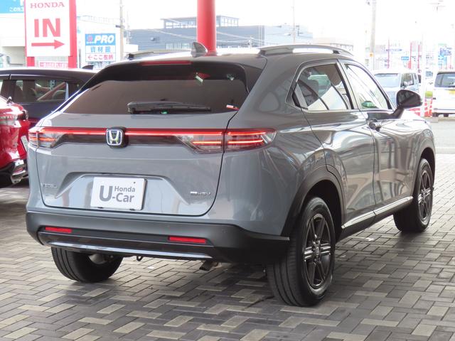 ヴェゼル ｅ：ＨＥＶＸ・ＨｕＮＴパッケージ　１．５ｅ：ＨＥＶＸハントパッケージ当社試乗車　純正用品ナビ　Ｄレコ　Ｒカメ　ＥＴＣ　地デジ　禁煙車　ＬＥＤヘッドライト　オートライト　ＨｏｎｄａＣＯＮＮＥＣＴ　ホンダセンシング　盗難防止システム（5枚目）