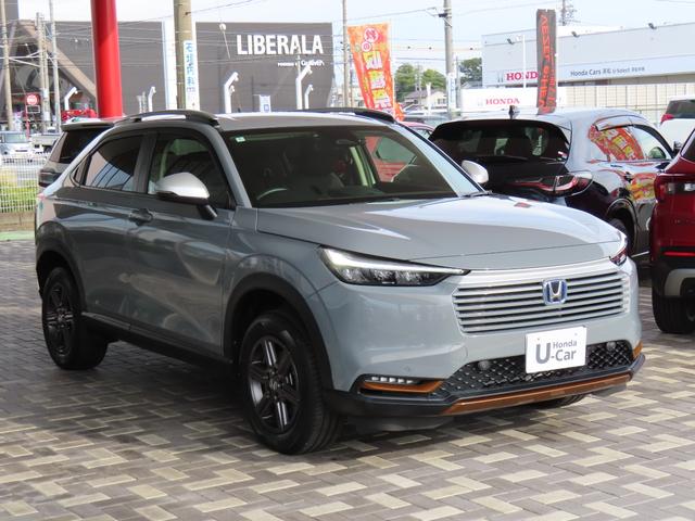 ヴェゼル ｅ：ＨＥＶＸ・ＨｕＮＴパッケージ　１．５ｅ：ＨＥＶＸハントパッケージ当社試乗車　純正用品ナビ　Ｄレコ　Ｒカメ　ＥＴＣ　地デジ　禁煙車　ＬＥＤヘッドライト　オートライト　ＨｏｎｄａＣＯＮＮＥＣＴ　ホンダセンシング　盗難防止システム（6枚目）