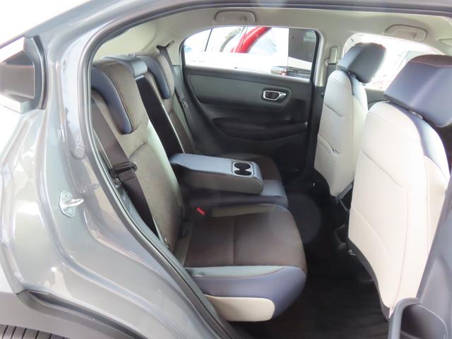 ヴェゼル ｅ：ＨＥＶＸ・ＨｕＮＴパッケージ　１．５ｅ：ＨＥＶＸハントパッケージ当社試乗車　純正用品ナビ　Ｄレコ　Ｒカメ　ＥＴＣ　地デジ　禁煙車　ＬＥＤヘッドライト　オートライト　ＨｏｎｄａＣＯＮＮＥＣＴ　ホンダセンシング　盗難防止システム（34枚目）