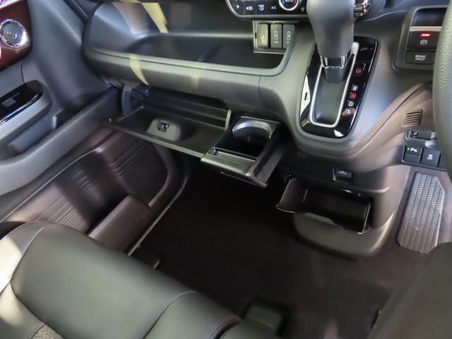 Ｎ－ＢＯＸカスタム Ｌ　カスタム６６０Ｌコーディネートスタイル　Ｈ　ＳＥＮＳＩＮＧ　２ト－ン　最長５年保証　禁煙ナビ９インチフルセグＤＶＤ音録ＢＴａｕｄｉｏＵＳＢリヤカメラロ－ル式サンシェ－ド　Ｐソナー　１オーナー　ナビＴＶ（34枚目）