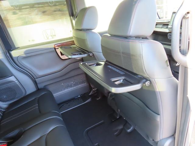 Ｎ－ＢＯＸカスタム Ｌ　カスタム６６０Ｌコーディネートスタイル　Ｈ　ＳＥＮＳＩＮＧ　２ト－ン　最長５年保証　禁煙ナビ９インチフルセグＤＶＤ音録ＢＴａｕｄｉｏＵＳＢリヤカメラロ－ル式サンシェ－ド　Ｐソナー　１オーナー　ナビＴＶ（37枚目）