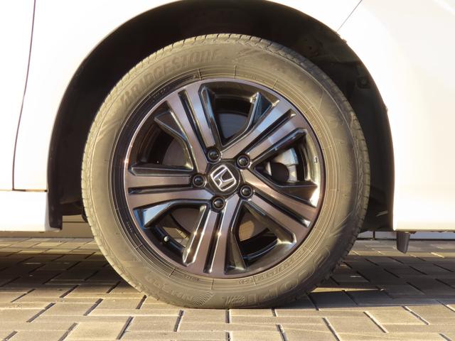 ステップワゴンスパーダ スパーダハイブリッドＧ・ＥＸホンダセンシングブラスタ　ワンオーナー、禁煙車、純正ナビ、マルチビューカメラ、純正アルミ　リアカメラ　ＡＣ　アラウンドビューモニター　１オーナー　セキュリティアラーム　ＣＭＢＳ　ＬＥＤライト　ＡＢＳ　左右電動スライドドア（5枚目）