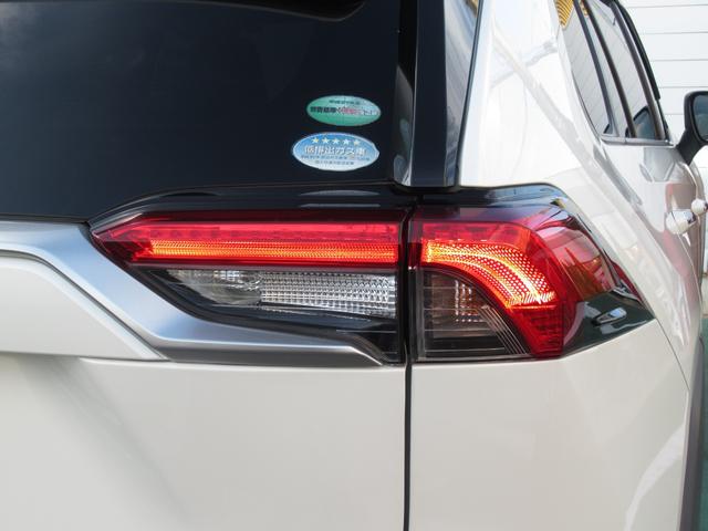 RAV4 G ワンオーナー 禁煙車 ブレーキホールド 電動パーキング シートH Bカメラ 点検記録簿 パワーウインドウ カーテンエアバック イモビライザー キーレス ETC付 LEDヘッドライ クルコン エアバッグ(12枚目)