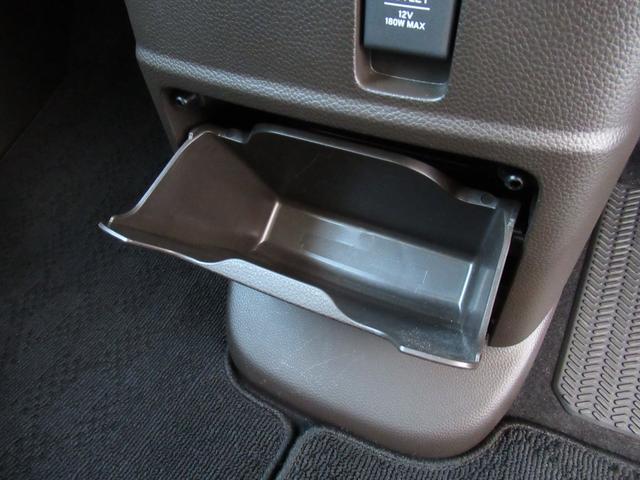 Ｎ－ＢＯＸ Ｇ・Ｌホンダセンシング　Ｓヒータ　Ａストップ　カーテンエアバック　ＥＳＣ　キーフリーシステム　ＬＥＤライト　バックＭ　スマートキー　クルコン　ＥＴＣ　両席エアバック　エアコン　ドライブレコーダー　ＨＤＤナビ　禁煙　１オーナー（40枚目）