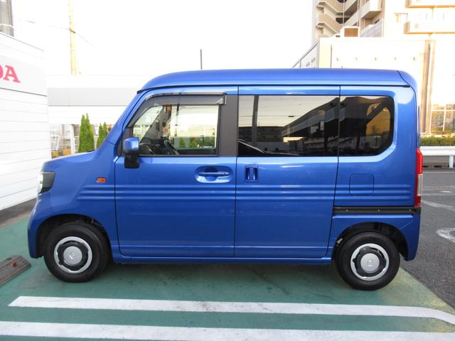 N-VAN+スタイル ファン Bカメ キーフリー WSRS 運転席エアバッグ クルーズコントロール パワーウィンドー アイドリングストップ ドラレコ オートエアコン 横滑り防止装置 PS ABS(9枚目)