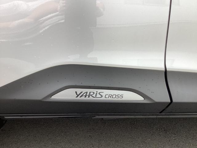 ヤリスクロス ハイブリッドZ ドライブレコーダ インテリジェントキー シ-トヒ-タ- LEDライト 1オ-ナ- リアカメラ クルーズコントロール 横滑り防止システム 禁煙 ナビTV パワステ オートエアコン ABS(3枚目)