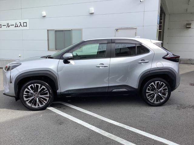 ヤリスクロス ハイブリッドZ ドライブレコーダ インテリジェントキー シ-トヒ-タ- LEDライト 1オ-ナ- リアカメラ クルーズコントロール 横滑り防止システム 禁煙 ナビTV パワステ オートエアコン ABS(6枚目)